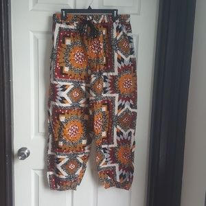 Urban Outfitters L Xander patterned pant w pockets